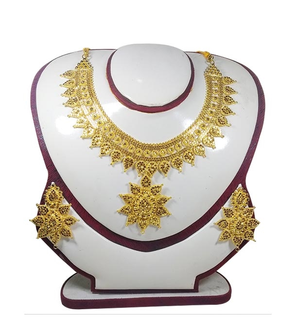 Fashionable Gold Plated Jewelry Set 
