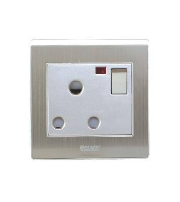 Buy Click ART-3 Pin Round Socket With Switch,15A Online at Best Price