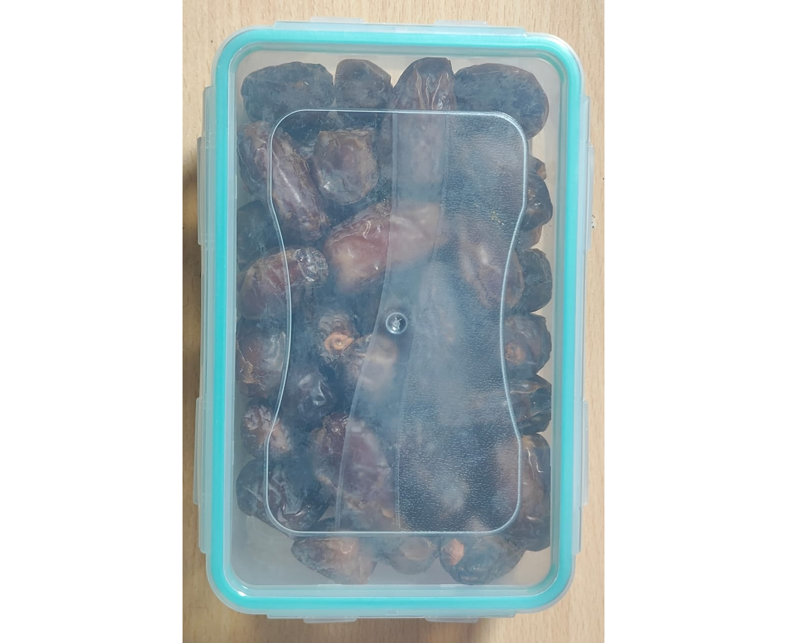 Buy Dates Medjool Delight 500gm Box (Free RFL Lock Rectangular Container) Online at Best Price