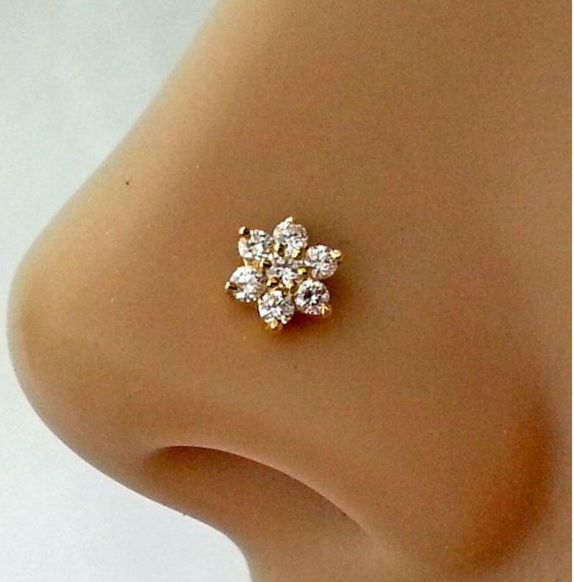 Picture of Nayantara Zirconia glossing Nose Pin 7 Stone