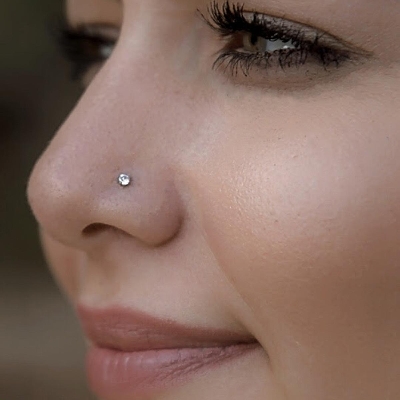 Picture of Fashionable Gold Plated Nose Pin For Women