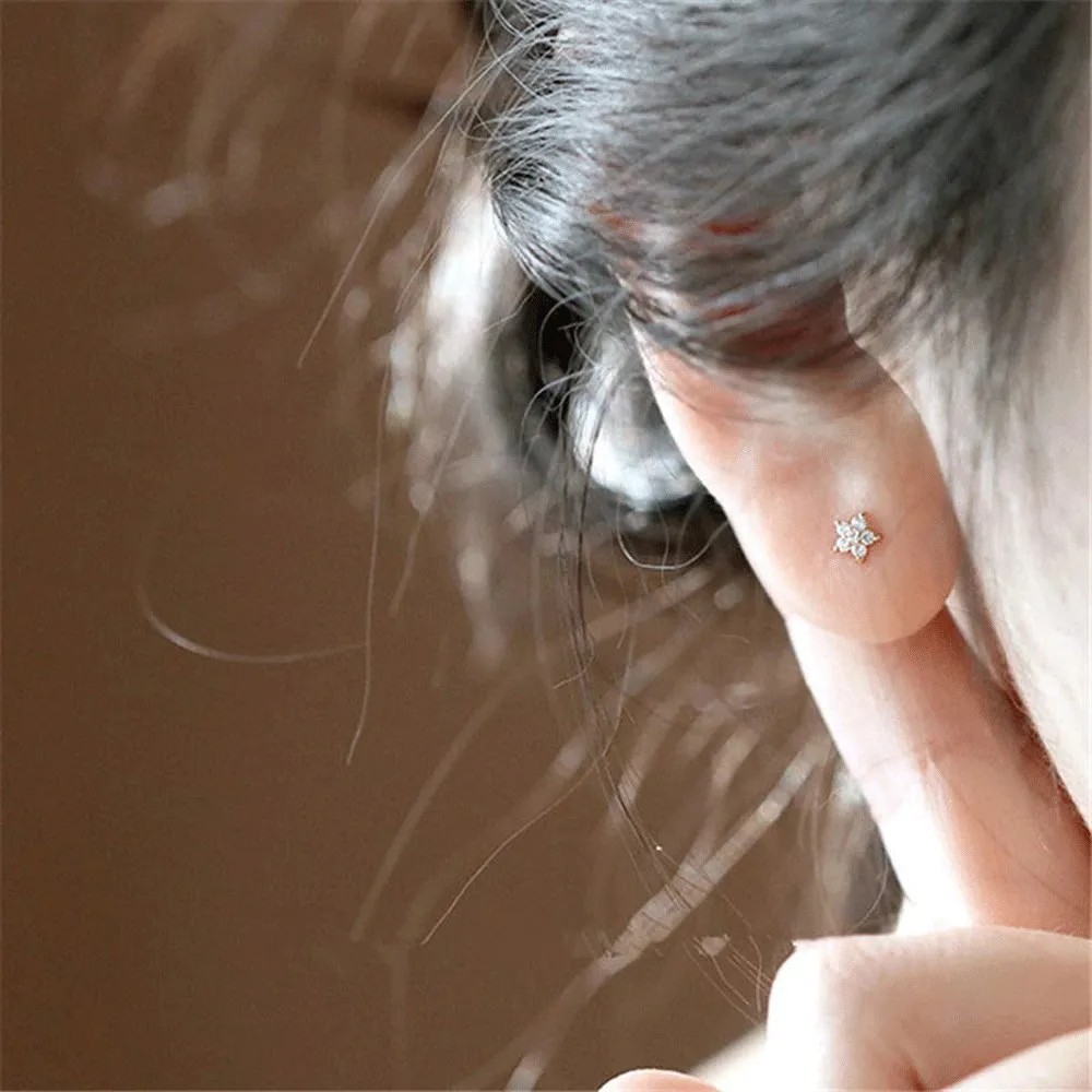 Picture of Diamond Cut Seven Stone Flower Ear Top 2 pcs