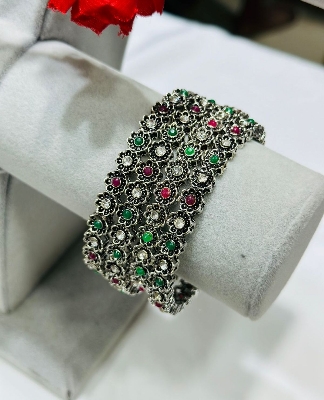 Picture of South Indian Fashionable Garman Silver Antique Stylish Bangles 4 Pieces Set For Women