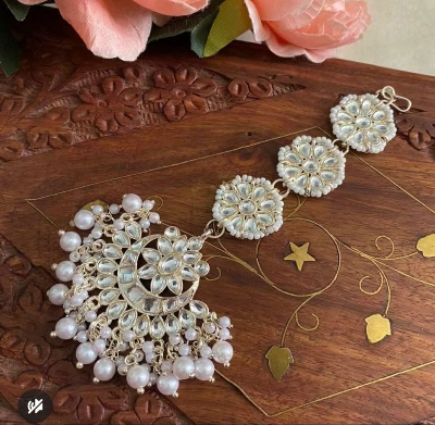 Picture of Indian Joypuri Kundan Stone & Faux Pearl Mixed Tikli For Girls Women
