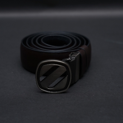 Picture of Zays Reversible Handcrafted Genuine Leather Belt for Men – Premium Quality, Adjustable, Stylish & Durable | Best Formal and Casual Leather Belt in Bangladesh