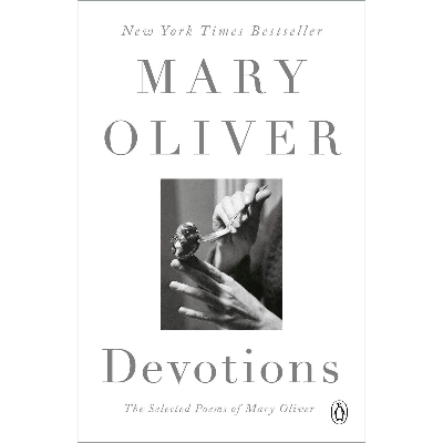 Picture of Devotions: The Selected Poems of Mary Oliver Paperback