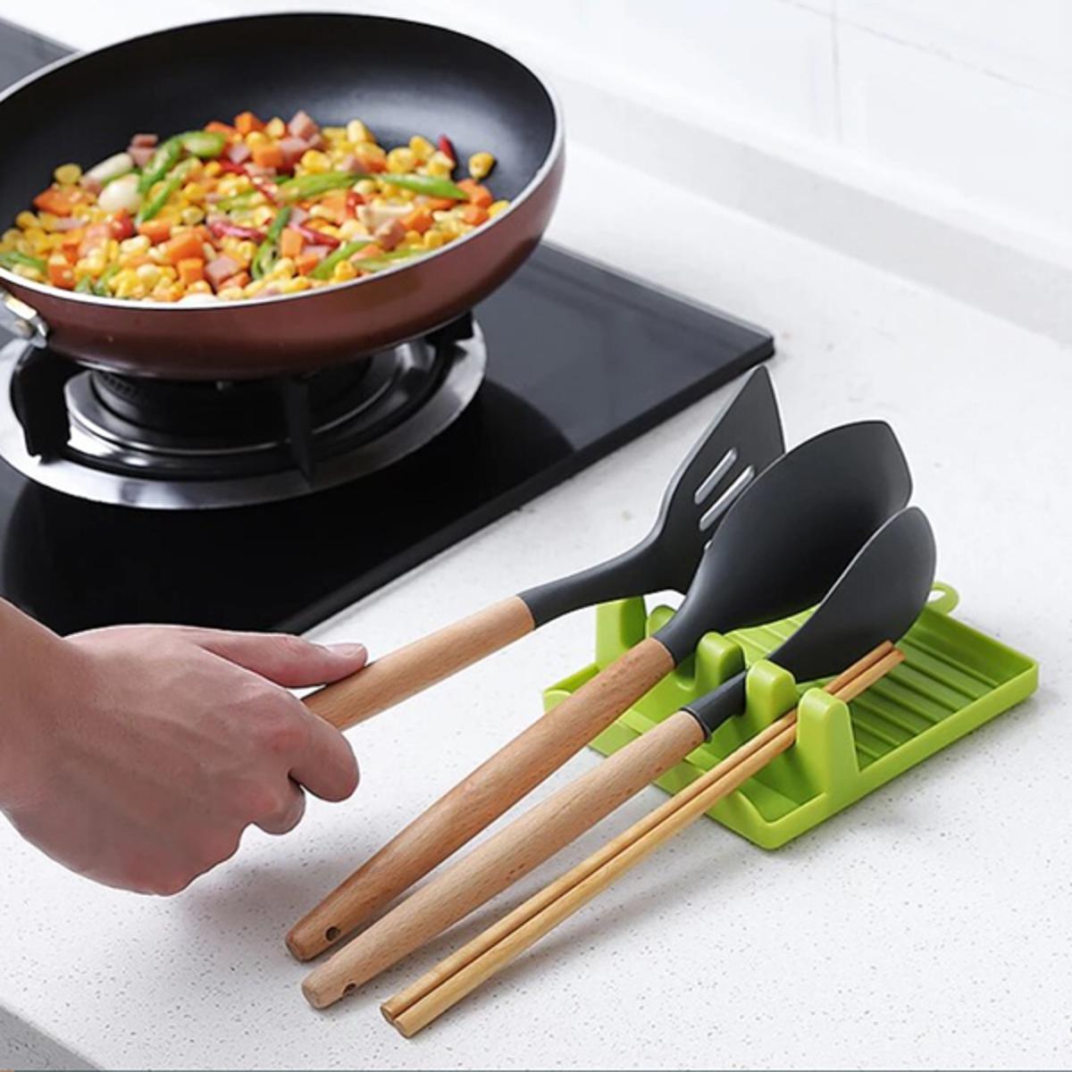 Picture of Plastic Spatula Holder, Kitchen Organizer for Fork, Spoon, Spoon Storage Shelf, Pot Holder spoon spetula rester