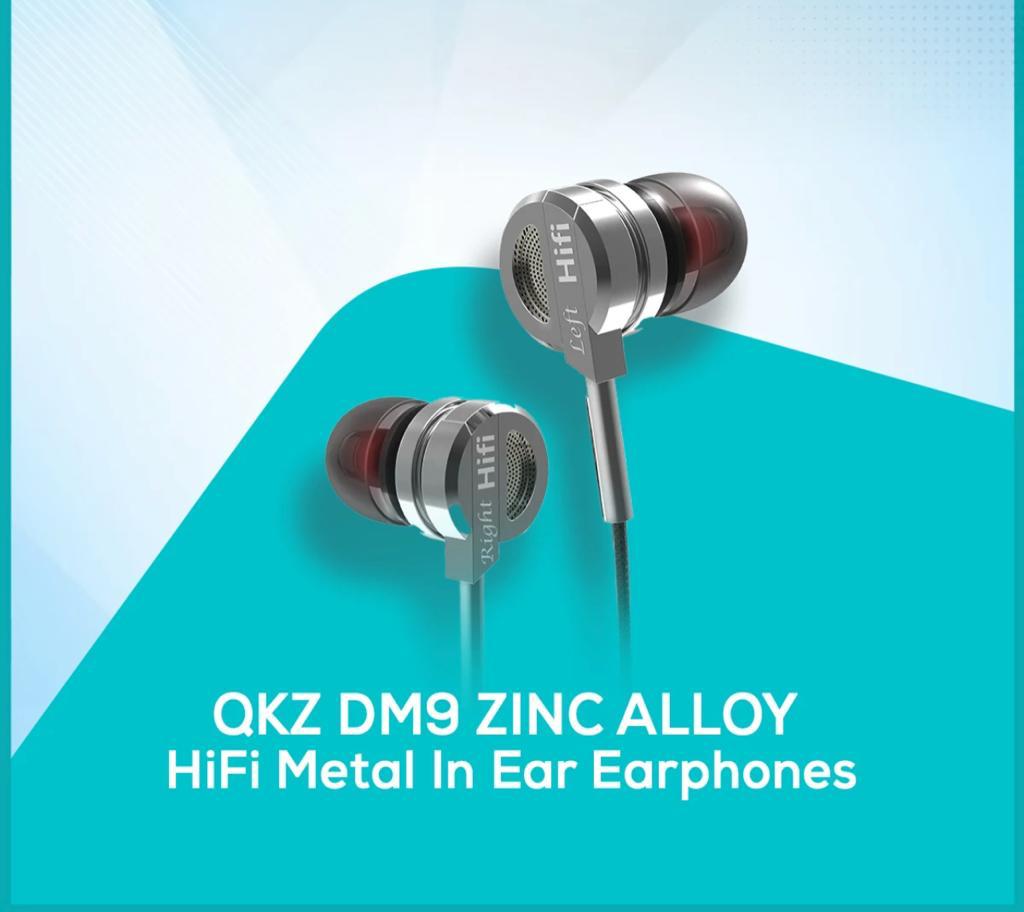 Picture of QKZ DM9 Zinc Alloy HiFi Metal In Ear Earphones with Microphone
