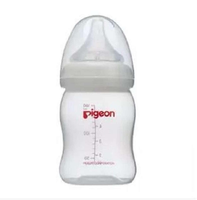 Picture of Pigeon Baby Feeding Bottle, Softtouch™ Peristaltic Plus, 160Ml