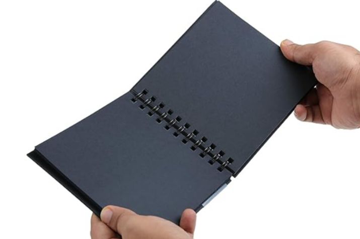 Picture of Papertree Black Sketchbook, Wiro Bound, Size 6" x 6" Inches, 200GSM (40 Sheets) 80 Pages