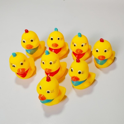 Picture of Rubber -Duck Family Child Bath Set (Set Of 8) -