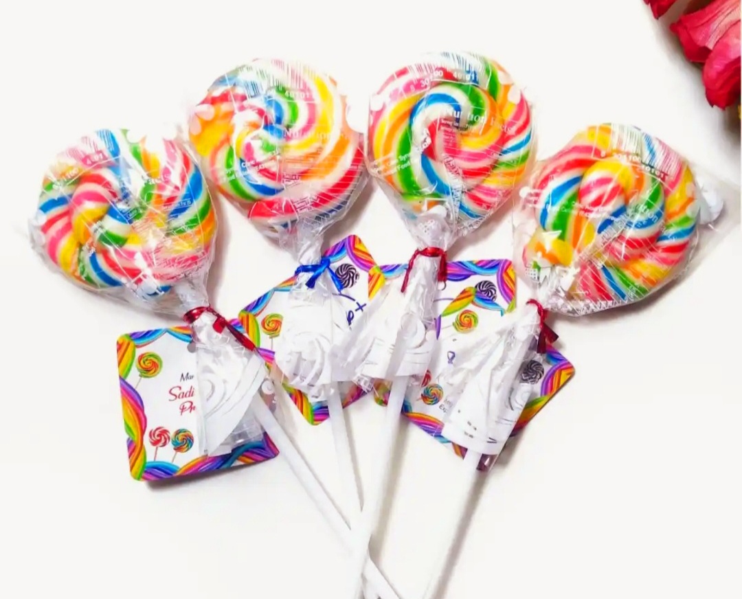 Picture of Rainbow Lollipop Candy Mixed Fruit Flavor - 20Piece