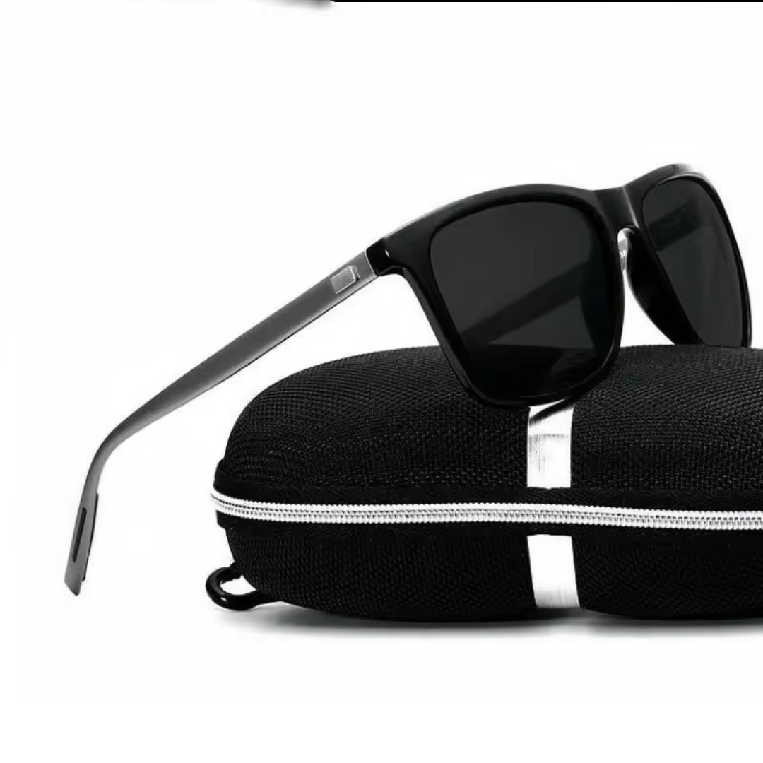 Picture of Polarized Sunglasses For Men UV Protected Aluminum Leg