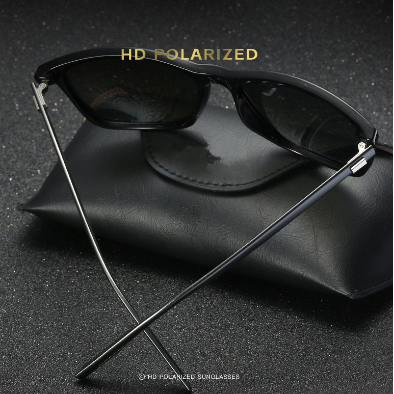 Picture of Polarized Sunglasses For Men UV Protected Aluminum Leg