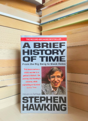 Picture of A Brief History Of Time: From Big Bang To Black Holes (Regular Print | Paperback)