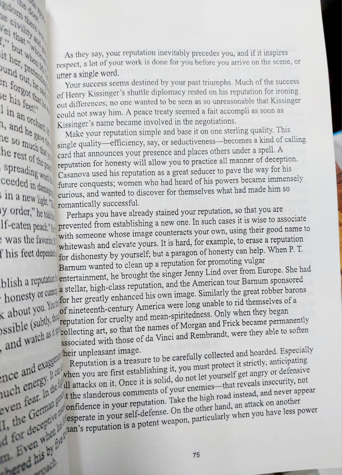 Picture of The 48 Laws of Power by Robert Greene - Premium - Paperback