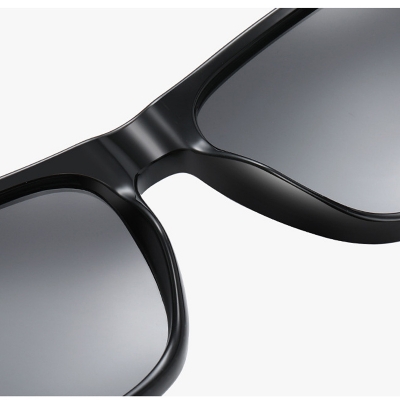 Picture of Stylish Design Polarized and UV Protection TR Light Weight Sunglasses