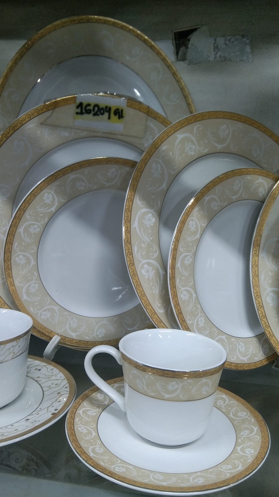 Picture of 32 pieces Ariane Brand dinner set for gift and home decoration- 6 Dinner Plates, 6 Half Plates, 1 Rice Dish, 1 Curry serving bowl, 6 Soup Bowl, 6+6 coffee cup + saucer.(Microwave and Dishwasher Safe)