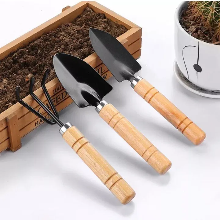 Picture of Three Pieces Gardening Equipment/Tools Set For Home and Office Surrounding