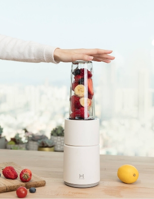 Picture of Xiaomi Pinlo Little Monster Cooking Machine Mini electric juicer for fruit and vegetable processing 450ml
