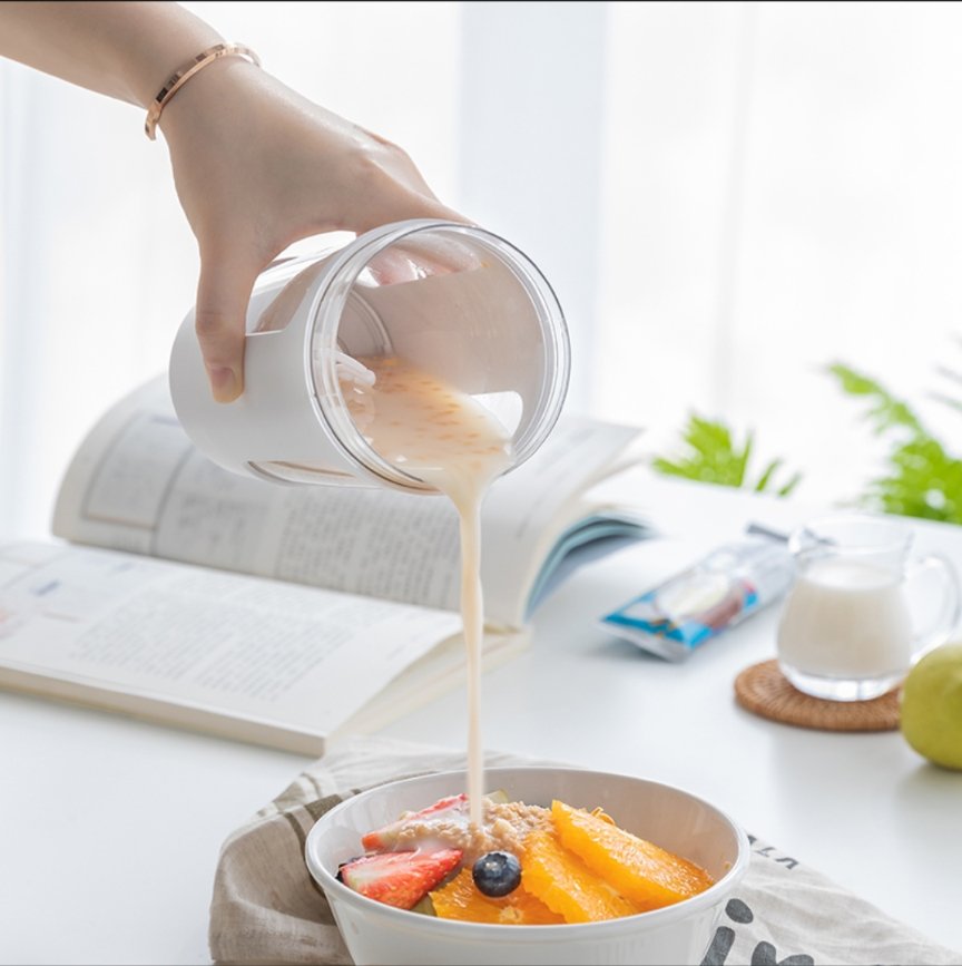 Picture of EQURA Electric Shaker Bottle 650ML Protein Shake Mixer