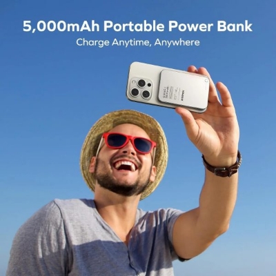 Picture of Momax Q.MAG X Magnetic Wireless Battery Pack 5000mAh