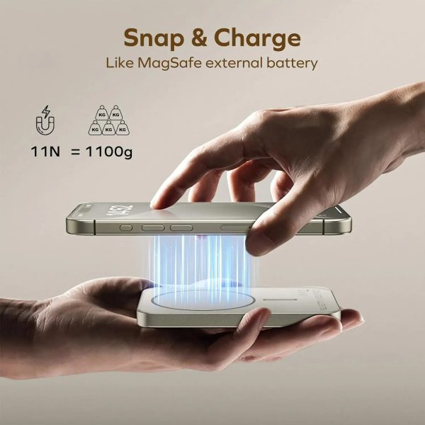 Picture of Momax Q.MAG X Magnetic Wireless Battery Pack 5000mAh