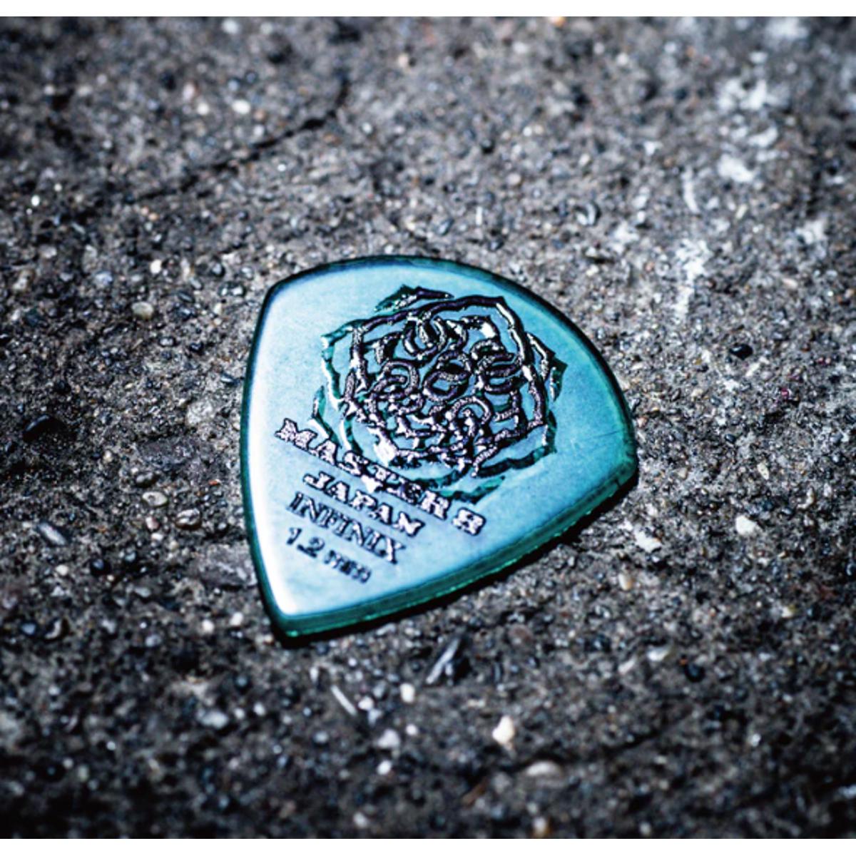 Picture of MASTER 8 JAPAN  Infinix + Hard Grip -Jazz Type 1.2mm Guitar Pick
