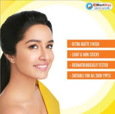 Picture of LAKME SUN EXPERT ULTRA MATTE COMPACT SPF 40 PA +++ UVA UVB - Face Powder