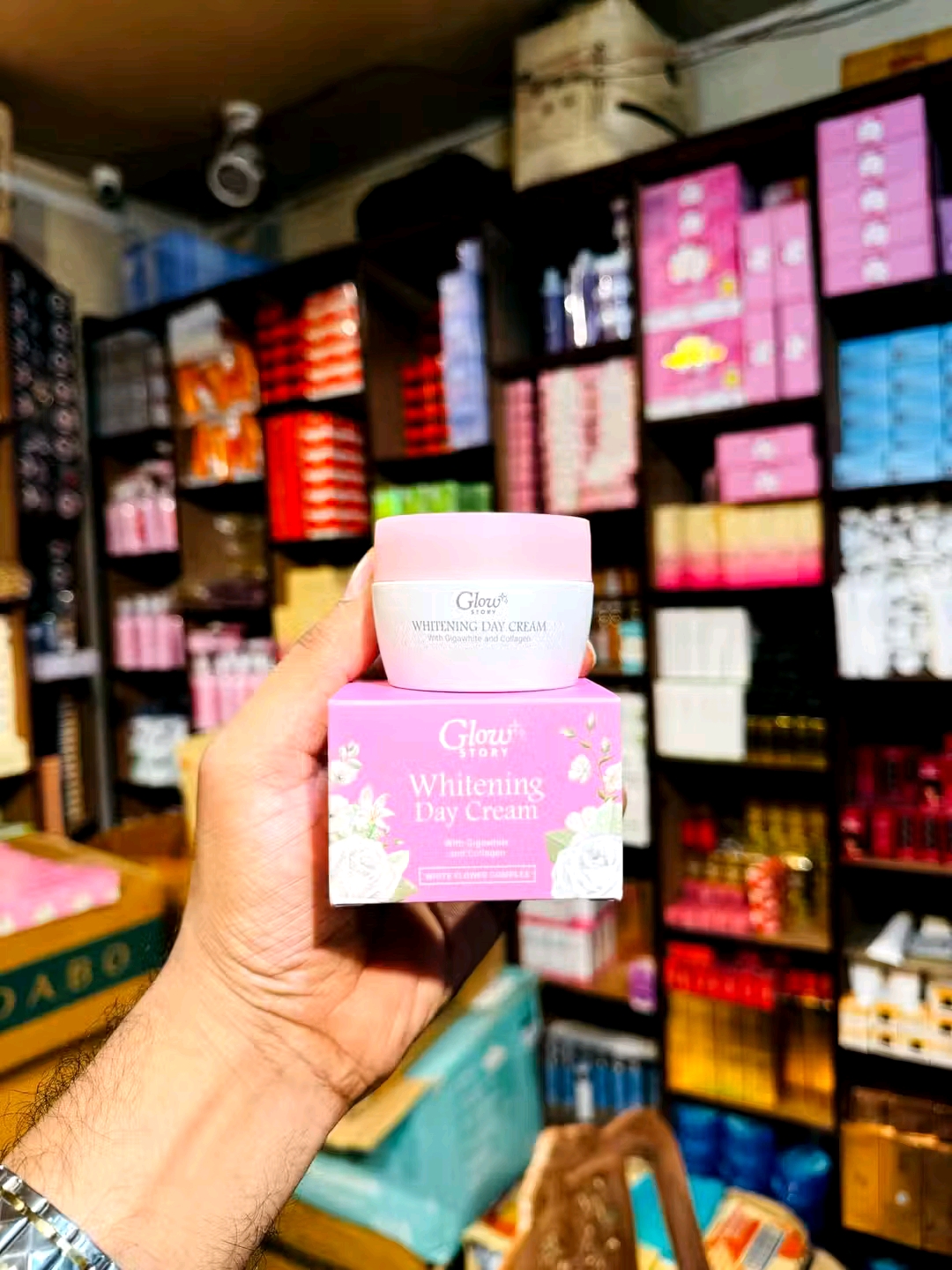 Picture of Glow Story Whitening Day Cream