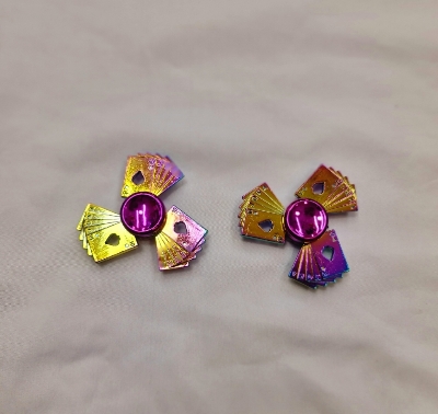 Picture of Alloy Fingertip Spinner Toy Creative Anti Anxiety Gift Fidget Spinner Chain Toys For Children Fidget Spinner Stress Reduce Dice model Antique FidgetSpinner rToy