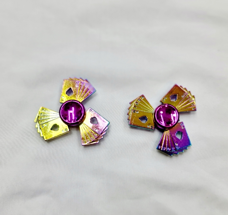 Picture of Alloy Fingertip Spinner Toy Creative Anti Anxiety Gift Fidget Spinner Chain Toys For Children Fidget Spinner Stress Reduce Dice model Antique FidgetSpinner rToy
