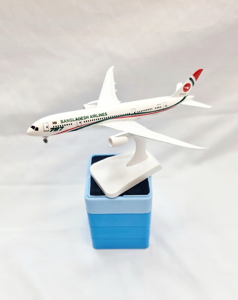 Picture of Alloy metal biman 20cm Biman Bangladesh Airlines Boeing 787 Airplane Model Stand Aircraft Gift