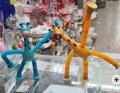 Picture of Pop Tubes Sensory Suction Cup Plastic Toy Deformable Novelty Telescopic Giraffe Fidget Toys Bellows Stress Relief Sq...