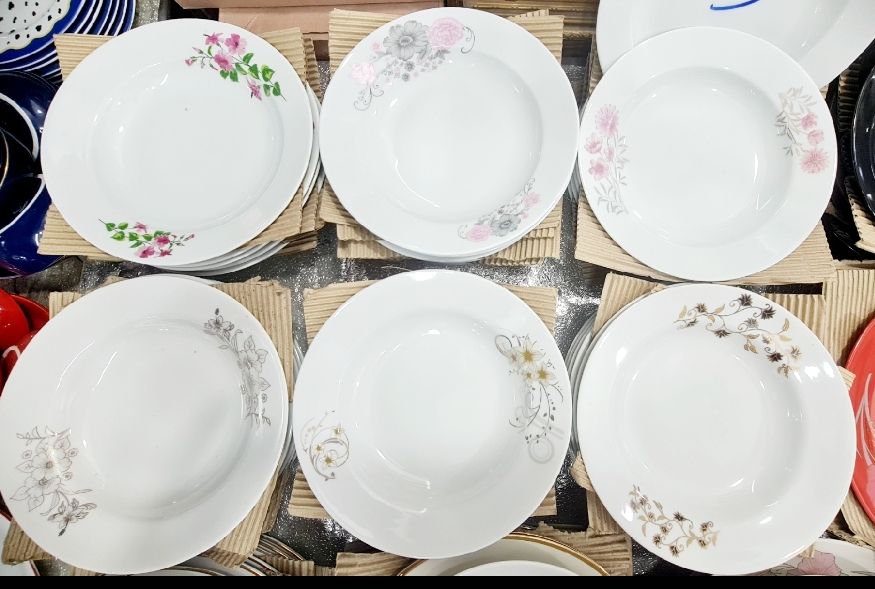 Picture of New model 6 Pcs Ceramic Flower Print Dinner Plate
Set 9"Inch, Deep Rice Dinner Plate,
White Color printed Microwave oven