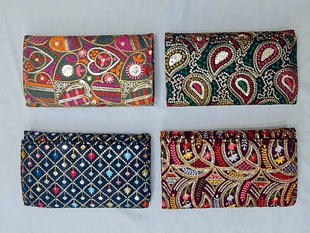 Picture of New Design Bangladeshi Handicraft Ladies Hand Parse Bag