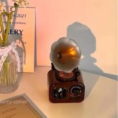 Picture of 1pc, New Music Box, Retro Phonograph Music Box Decoration Ornament Musical Box Table Desk Decoration Valentine's Day Gifts