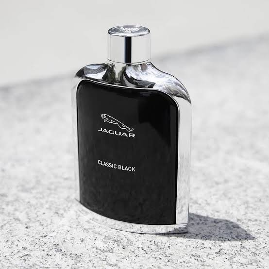 Picture of Jaguar Classic Black for Men Eau De Toilette Vaporisateur Natural Spray-100ml
