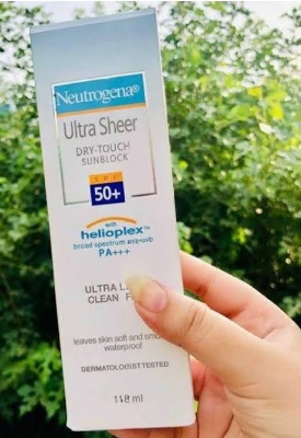 Picture of Neutrogena Ultra Sheer Dry-Touch Sunblock SPF 50+, 118ml