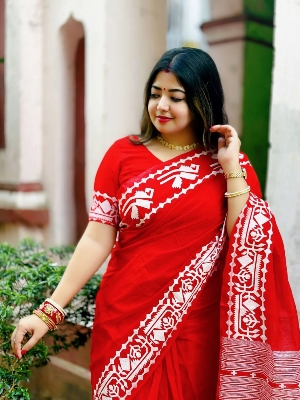 Picture of New design priume half silk skin print saree with blouse