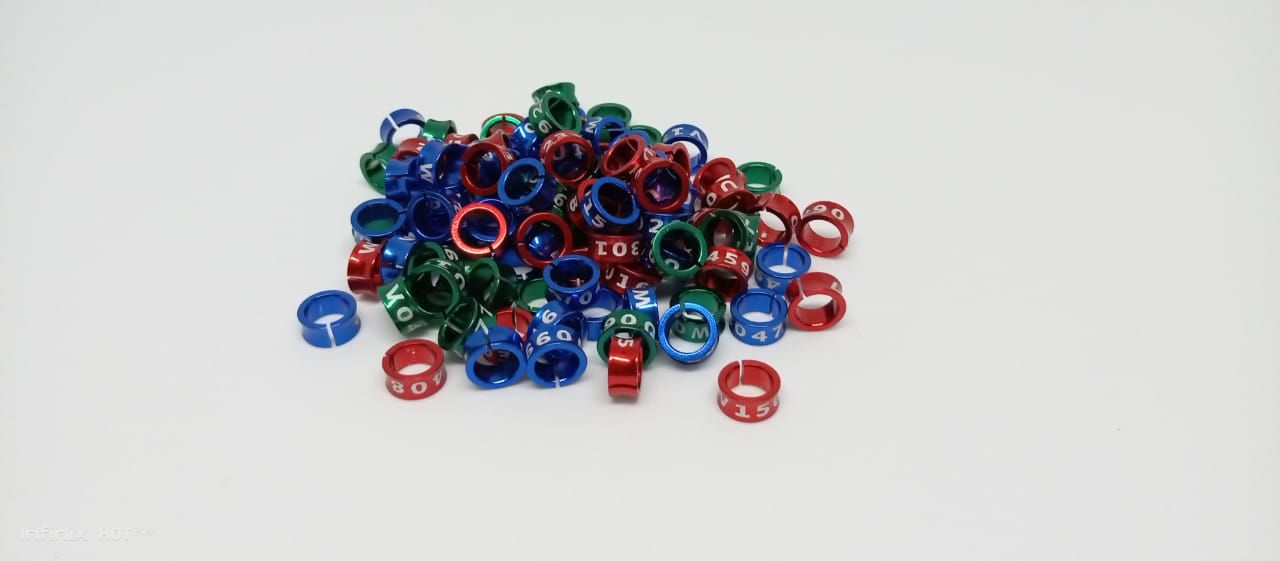 Picture of 2pcs 3.7mm cut ring easy to use any sige budgerigar & diamond dove bird. pet bird products bird accessories