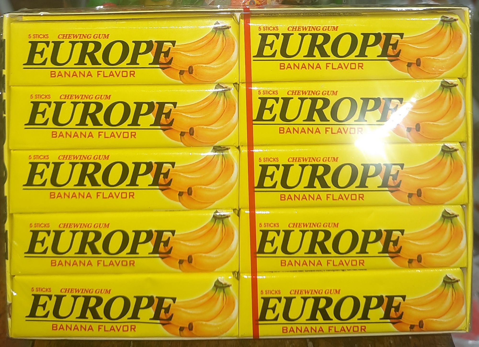 Picture of Europe Chewing Gum Banana Flavor 20 Box 5 Sticks Per Box