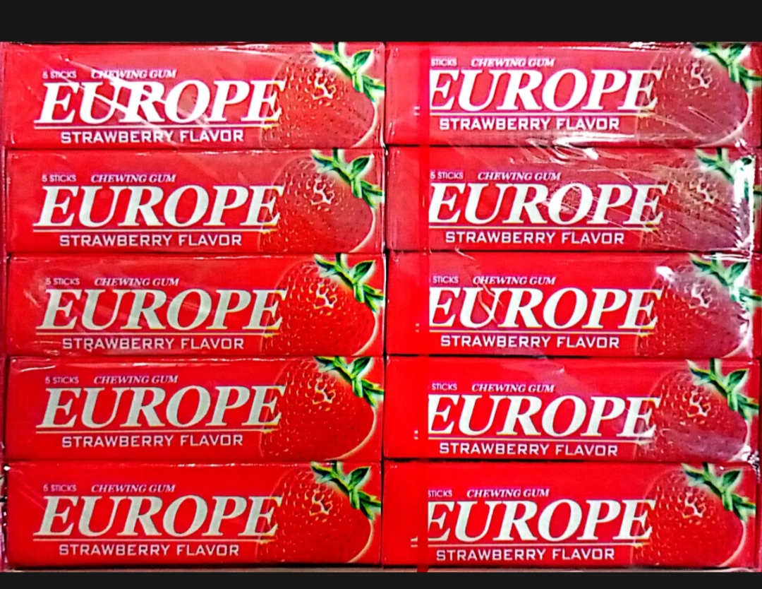 Picture of Europe Chewing Gum Strawberry Flavor 20 Box 5 Sticks Per Box