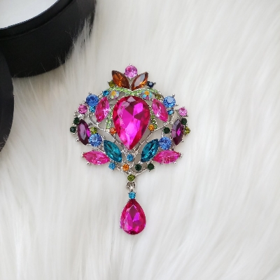 Picture of Brooch/ Hijab Pin/ Saree Pin for Women (Large) With Stone (Antique Golden & Silver) (Imported) M-BRCA901 1 Piece - Brooch