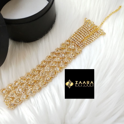 Picture of New Exclusive Stylish Golden and White Stone Golden Bracelet For Girls & Women (Imported) M-STB08-1 Piece - Bracelet for Women & Girls
