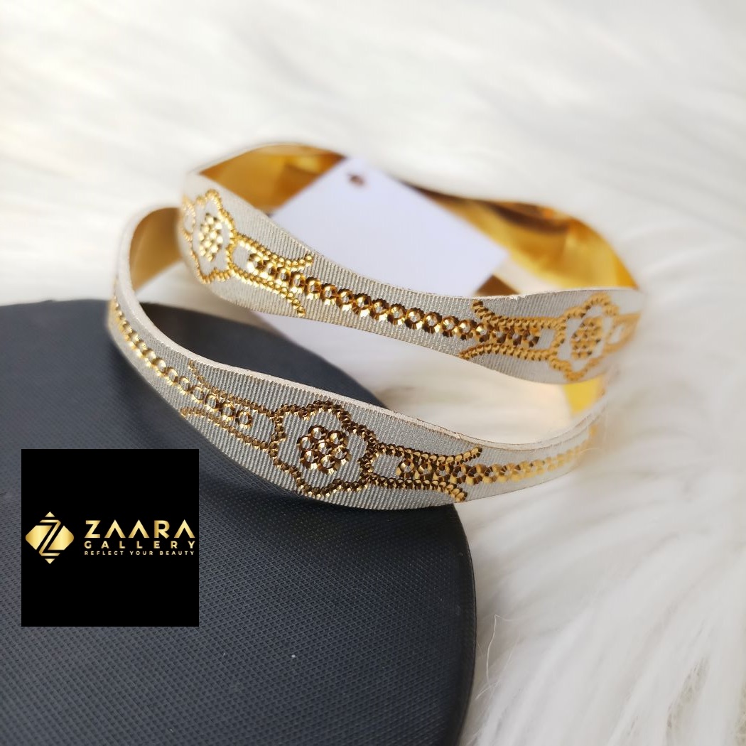 Picture of City Gold Bangles/ Gold Plated & Silver Plated Two-Tone Color Laser Cut Bangles For Women Direct Factory Sell M-CT7062 - 2 Pieces Top Quality Color - Express