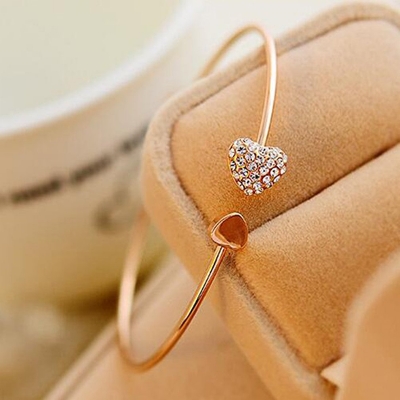 Picture of Crystal Double Heart Cuff Bracelet for Women - Golden