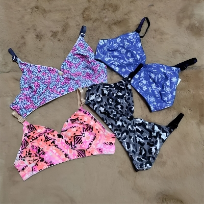 Picture of 4 Piece Stylish Printed stretchable bra for Women / Multi Colour / Ladies Bra / Cotton Bra for Girls / Bra for Women