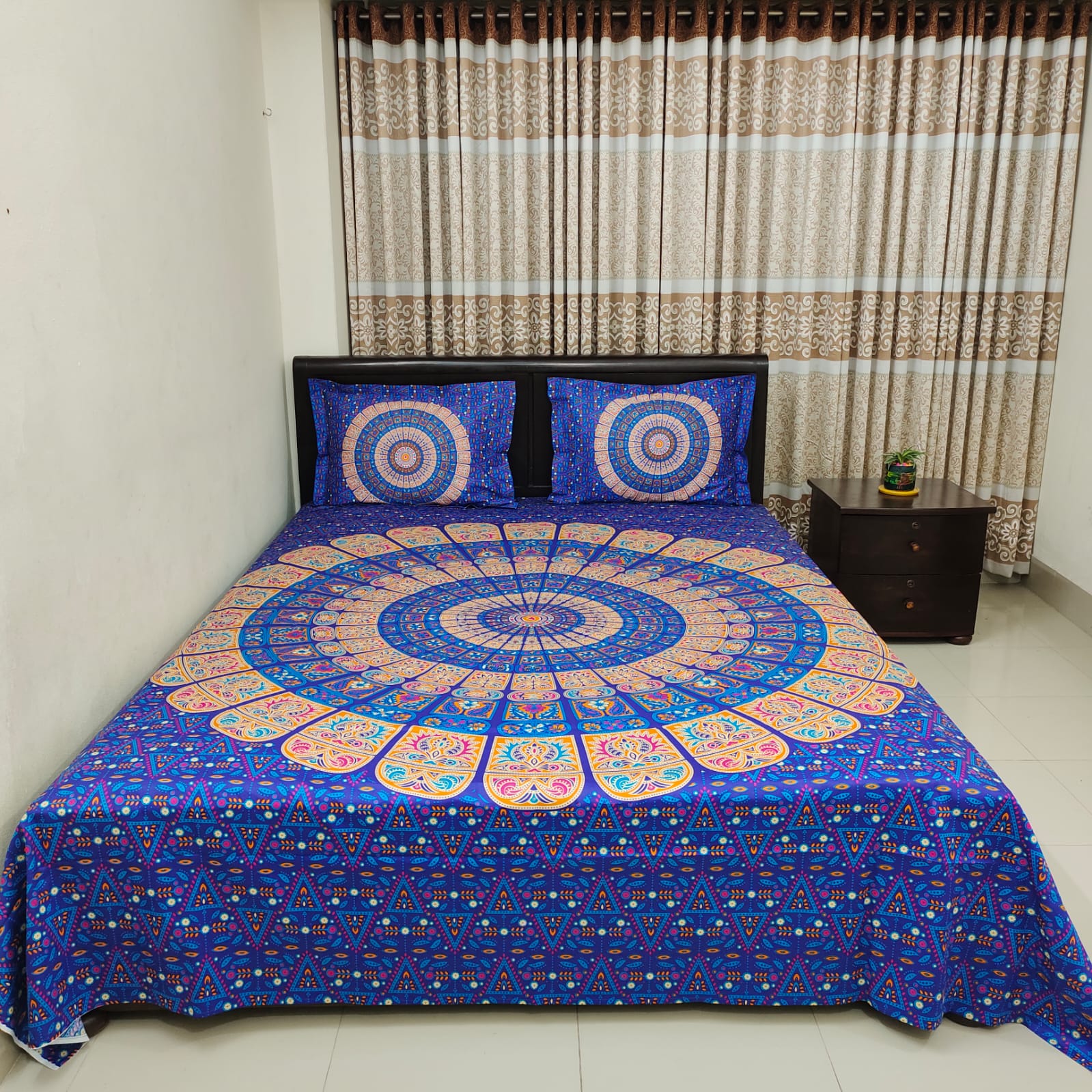 Picture of Luxury Digital Home tex Cotton Fashionable Bed Sheet for Home Decoration 7.5/8.5 Feet King Size Bedsheet
