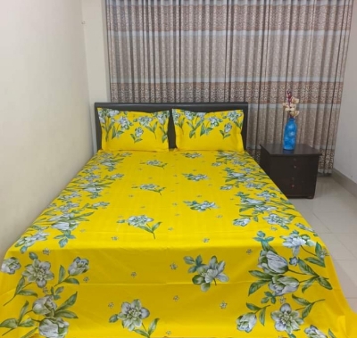 Picture of Cotton King Size Bedsheet With Two Pillow Cover Size 7/8 Feet Head Pillow cover Size 20/28 Inch Easy Maintainance Hand Washable